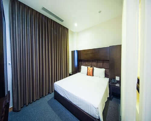 Khách sạn May Plaza