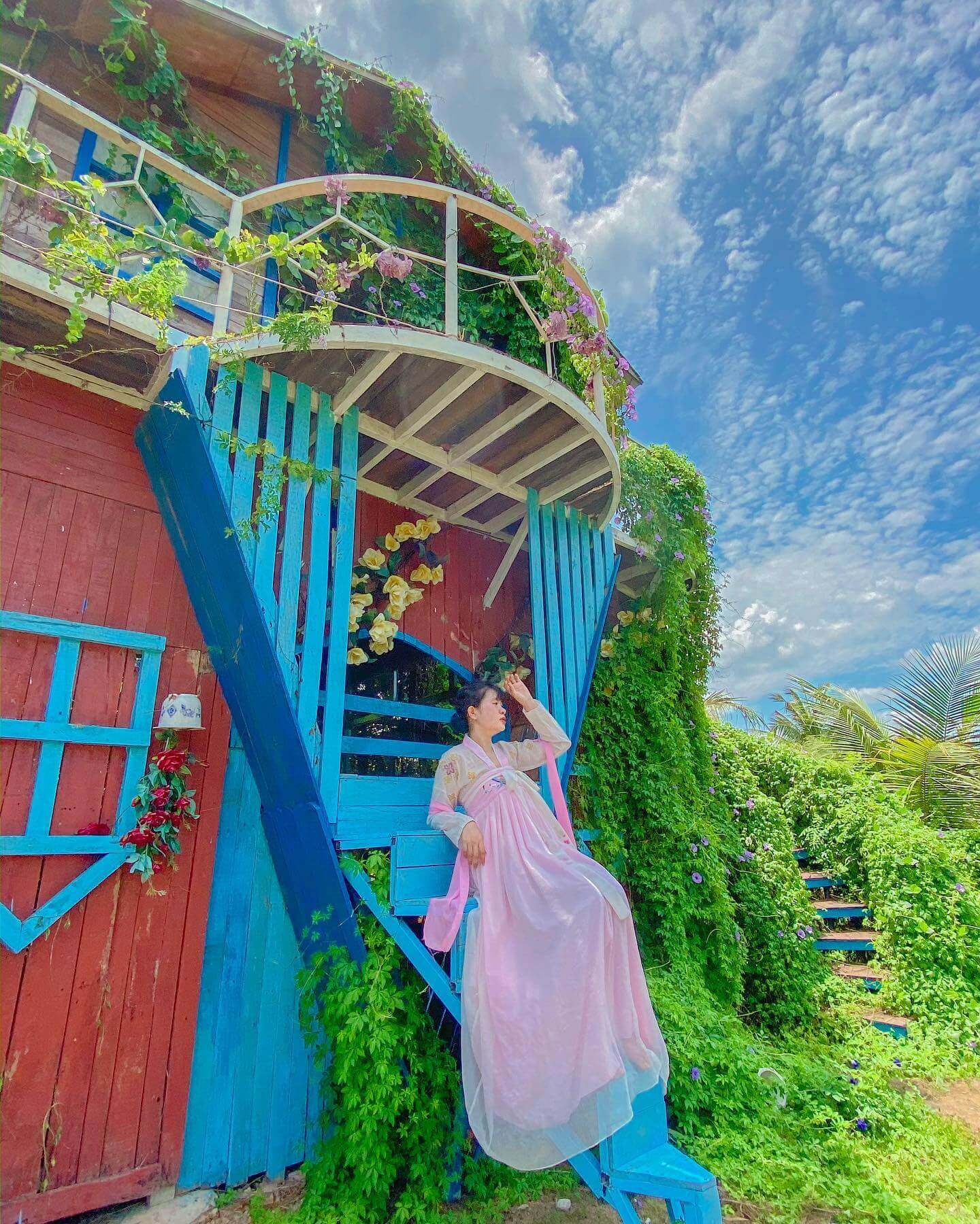 Bách Nhật Hoa Viên