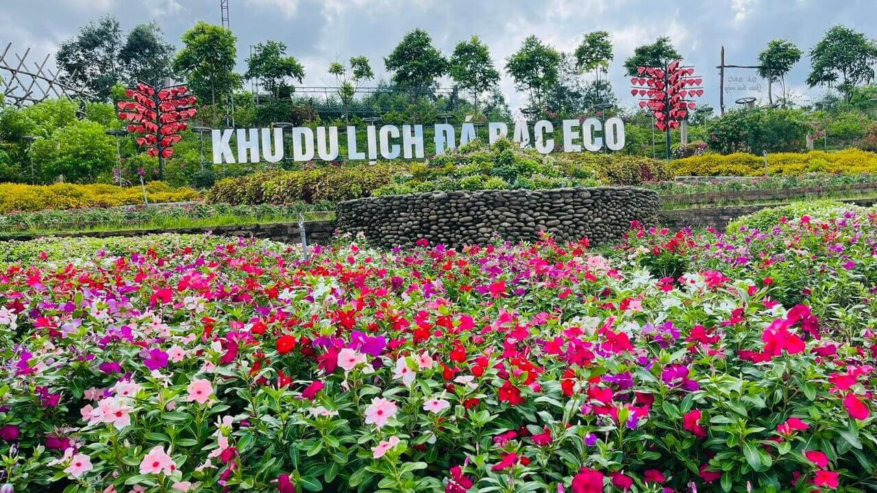 Khu du lịch Đá Bạc Eco