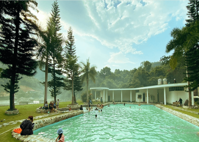 Khu Sinh Thái & Khoáng Nóng U VA