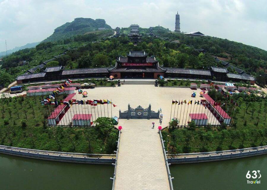 Đắm mình trong non nước hữu tình,tráng lệ ở cố đô Hoa Lư