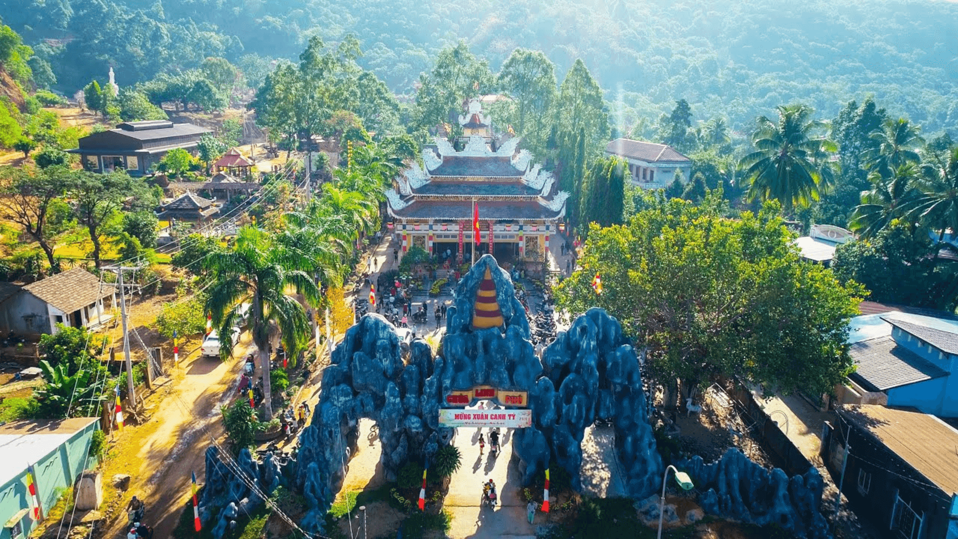 Chùa Linh Phú – Viên Ngọc Linh Thiêng Giữa Thiên Nhiên Tân Phú, Đồng Nai