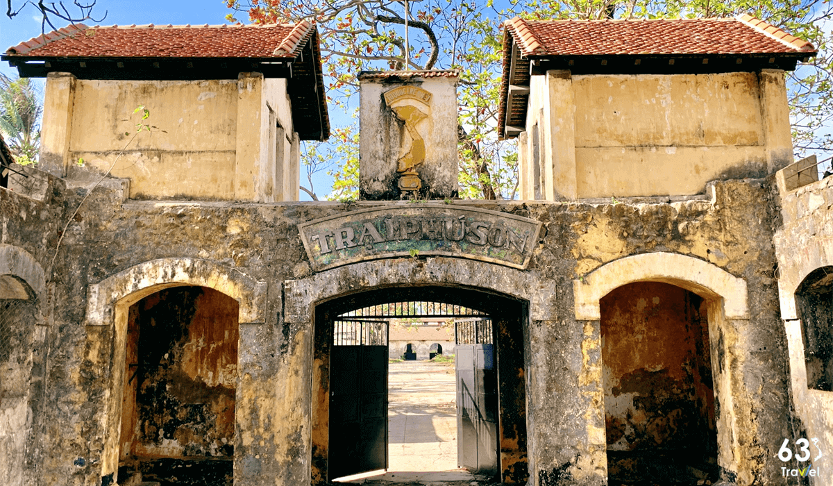 Thăm nhà tù Côn Đảo và chứng kiến “địa ngục trần gian”