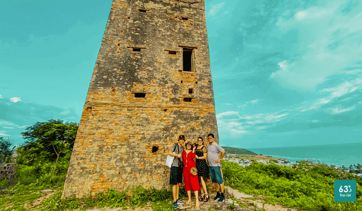 Lầu Ông Hoàng điểm đến gắn liền với chuyện tình Hàn Mặc Tử