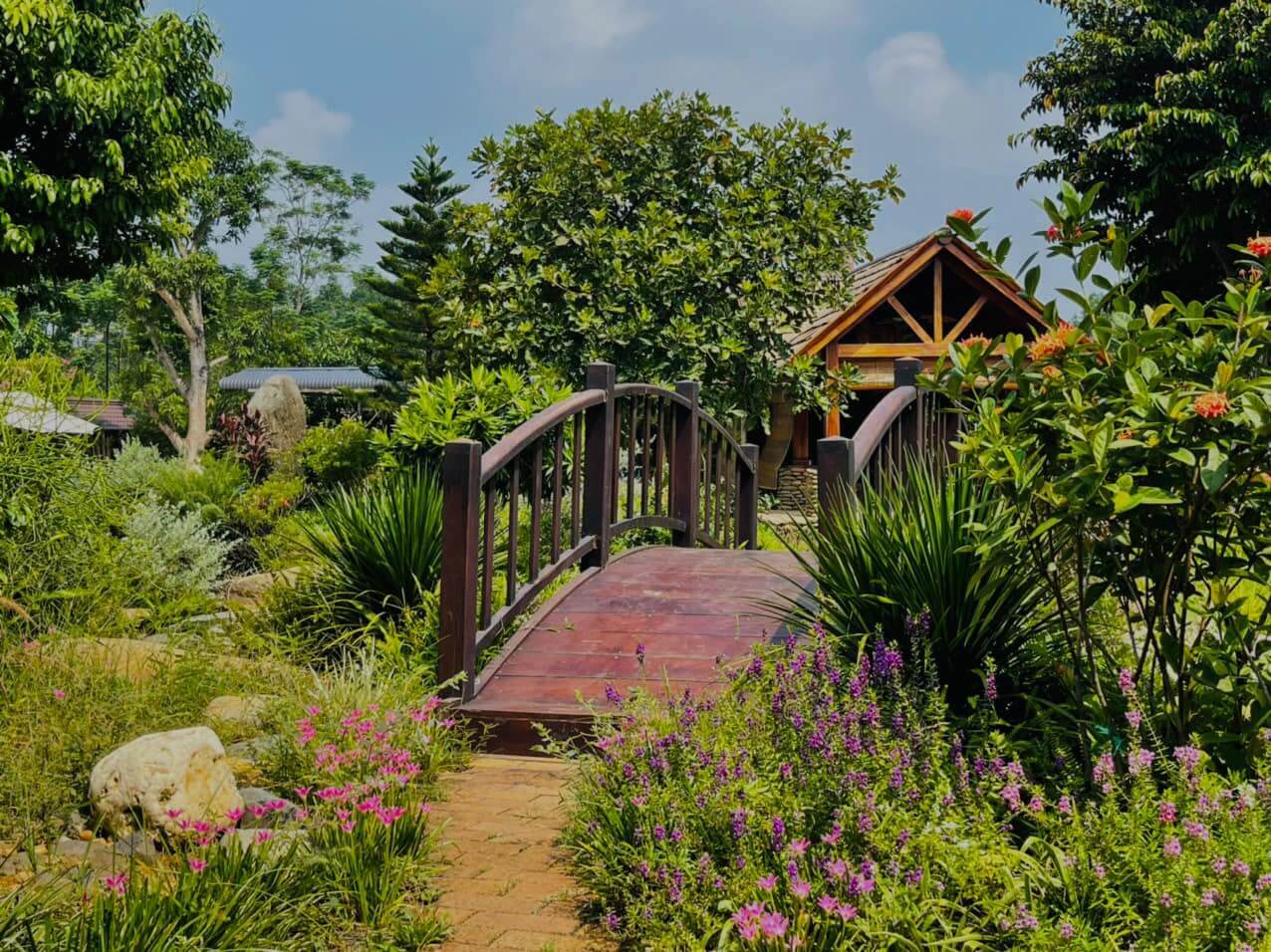 Khu Nghỉ Dưỡng Jacaranda Valley Ecofarm