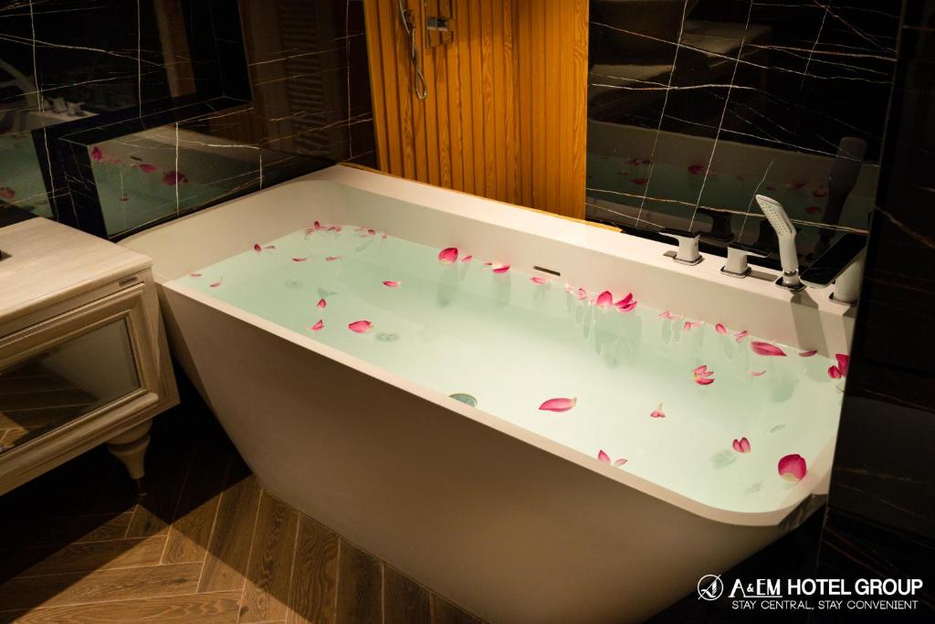 Executive Suite Ban Công