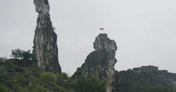 ホン・ヴォン・フーの伝説 - 女性が石になって夫を何千年も待ち続ける物語