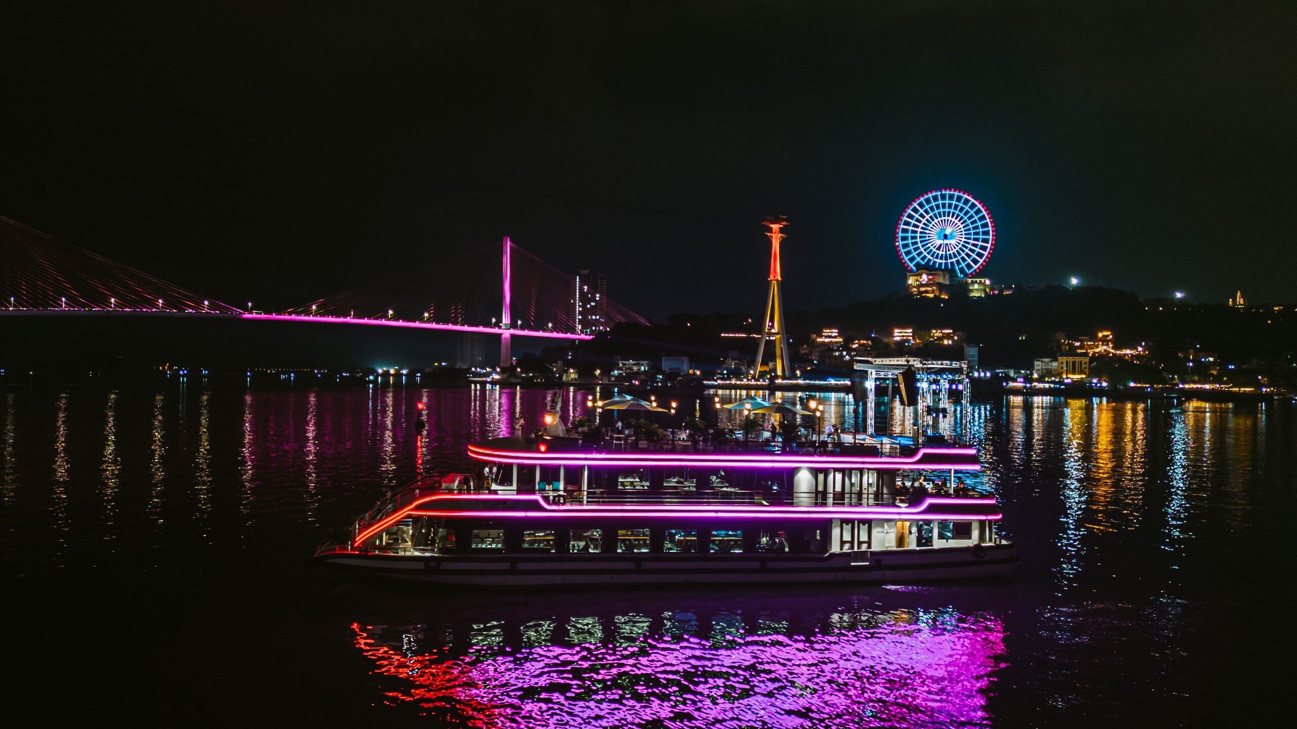   DT- 아이리스 디너 크루즈