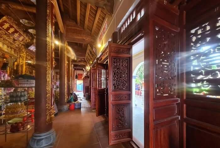 Kiến trúc nghệ thuật mang đậm nét đẹp tín ngưỡng dân tộc đem đến một vẻ đẹp độc đáo cho đền Kỳ Cùng