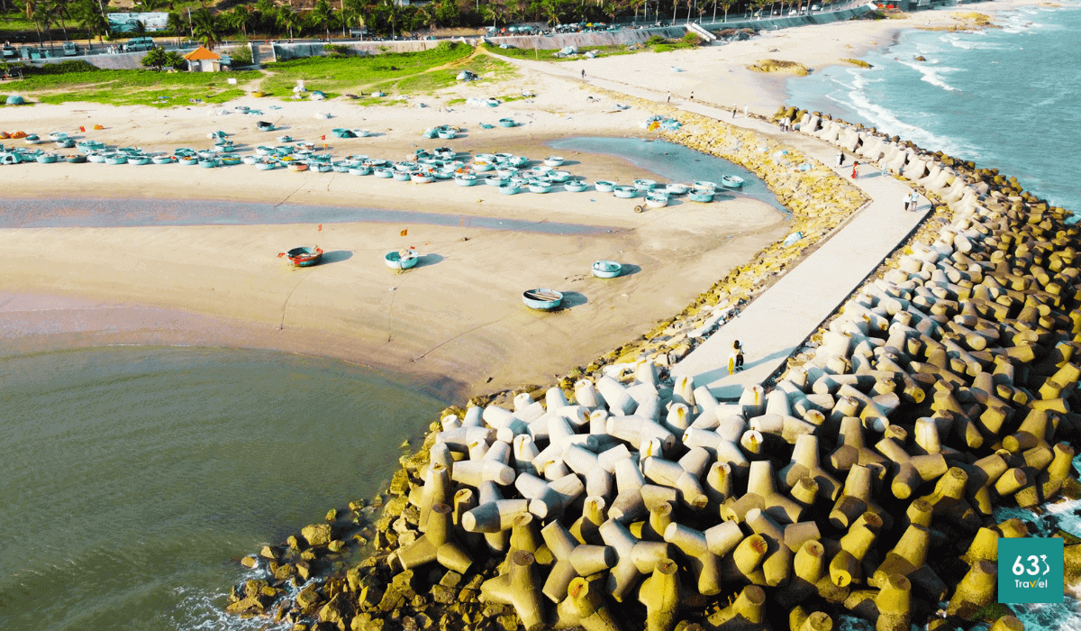 Bãi đá Ông Địa,vùng biển hoang sơ gắn liền với sự tích thú vị