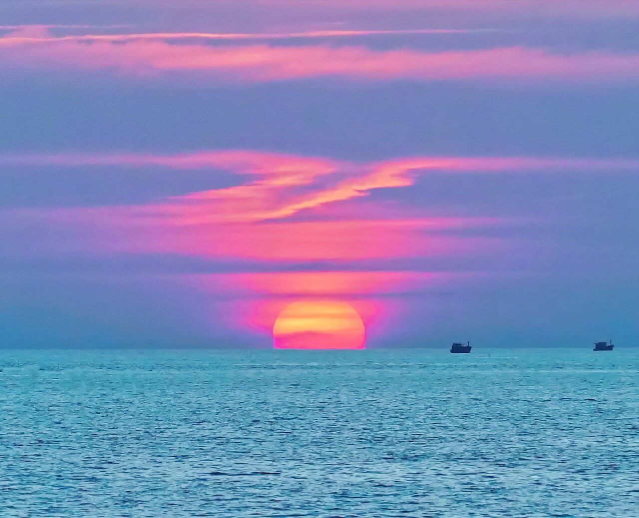 オンラン ビーチは、フーコックの驚くほど美しい夕日を鑑賞するのに理想的な場所と考えられています。