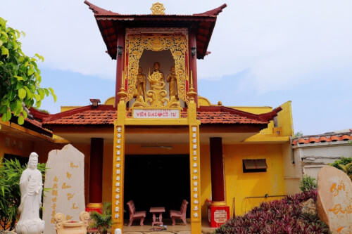 ヴィエンジャーク塔 - ベンチェ古代塔の跡