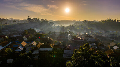 ビンディンの「ミニチュア ダラット」のワイルドな美しさをご覧ください