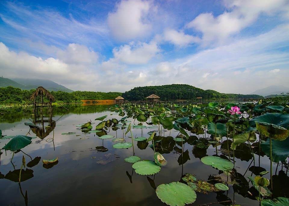 ヴァン・ホイ・ラグーンの平和な景色