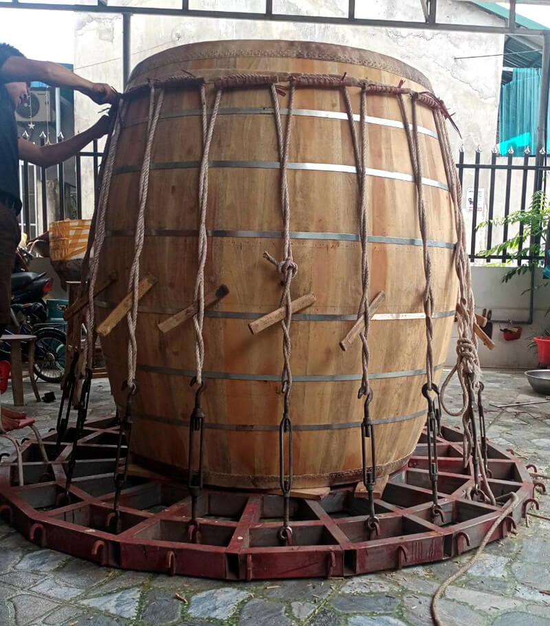 doi tam Drum Village-何千年ものドラムを響き渡った