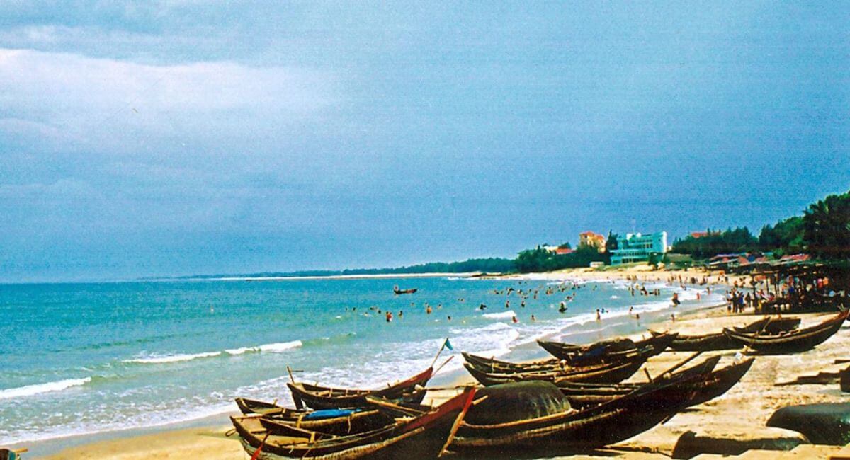 Biển Thịnh Long.