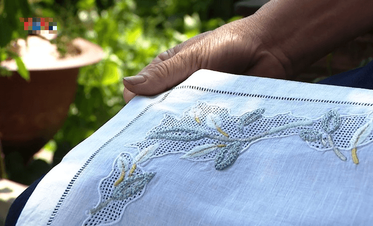 ここのレース刺繍製品は非常に多様です