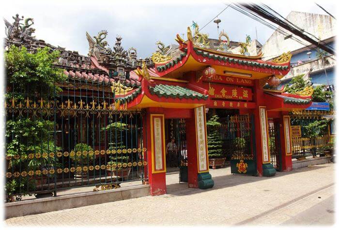 ウェンラングレストラン（Quan Am Pagoda）