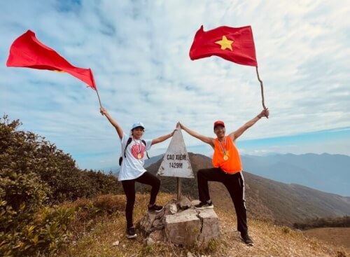 Cao Xiêm – Đỉnh Núi “Bí Ẩn” Giữa Mây Trời Quảng Ninh Ít Ai Biết Đến