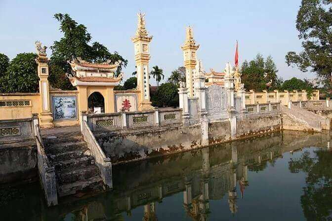 Pham Tu Dinh Dinh 축제