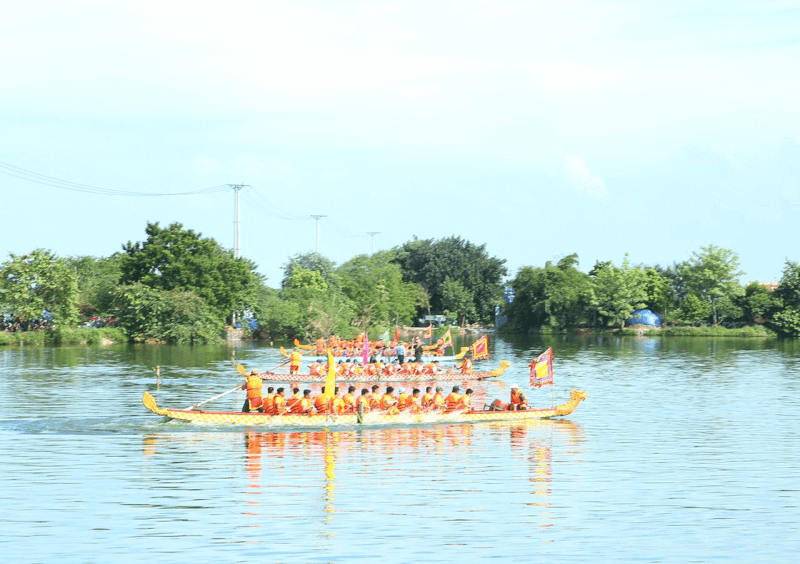 엔 듀야 마을의 전통 수영 수영 협회