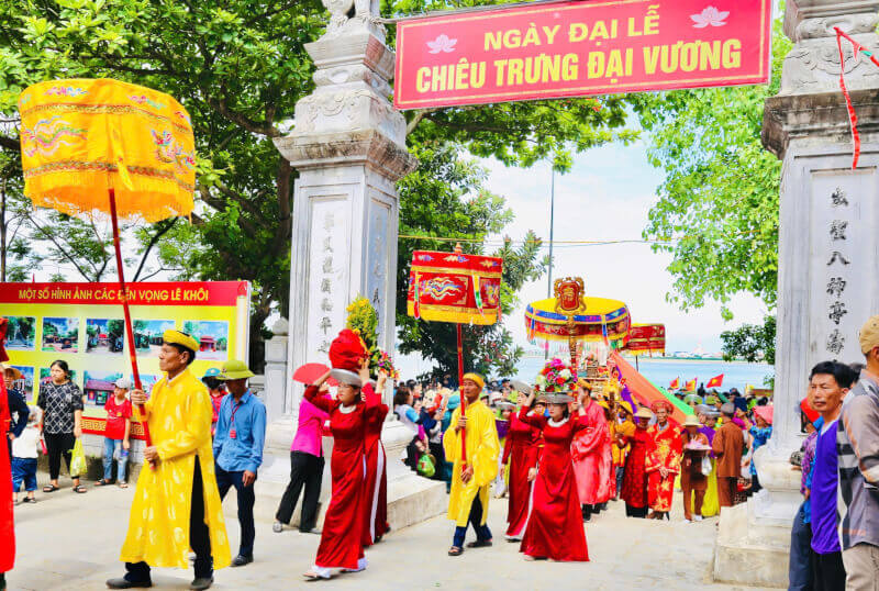 Chieu Trung Vuong Le Khoi Temple Festival
