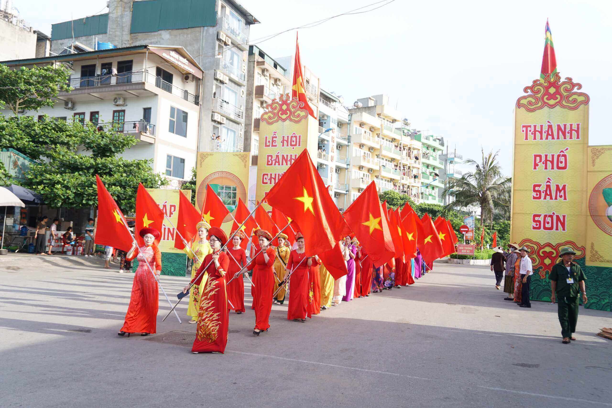 반 정 축제, 신발
