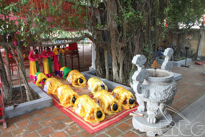 고대 추아 사원 축제