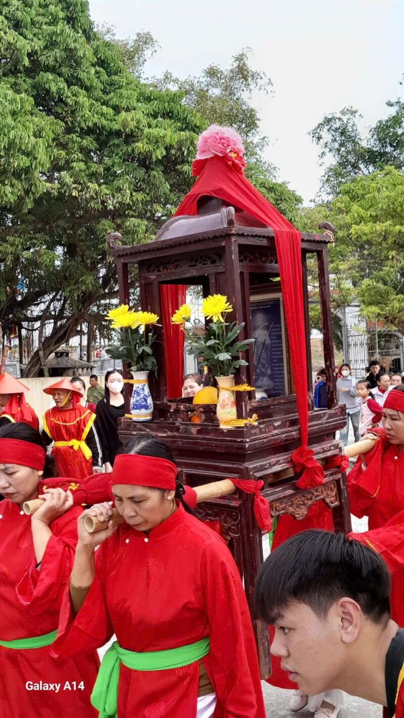 태국 빈에서 NGOC QUE TEMPLE FESTIVAL