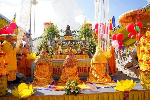 Avalokiteshvara 축제