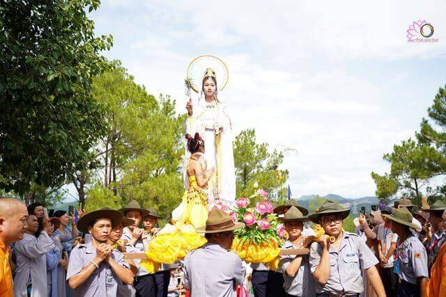 Avalokiteshvara 축제