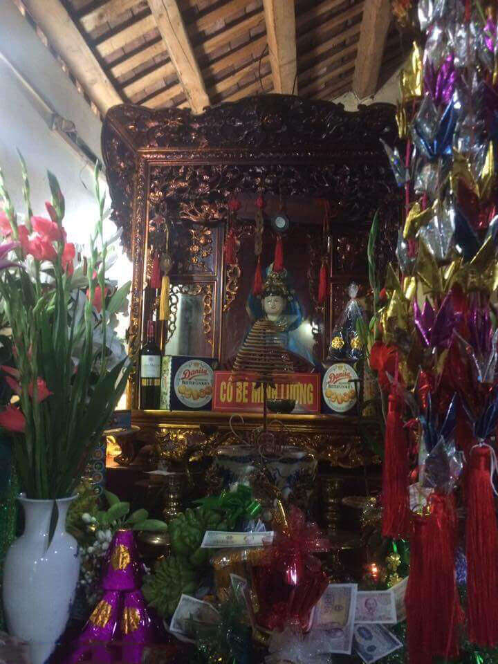 Minh Luong의 Khanh 파티