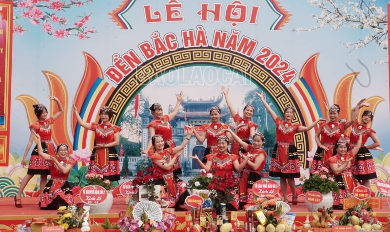 Bac ha Temple Festival