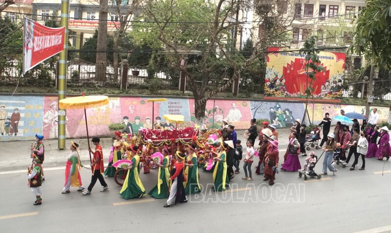 Bac ha Temple Festival