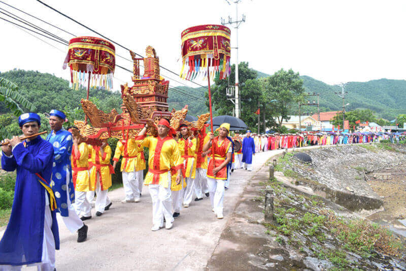 Cam Hai Dinh Dinh 축제