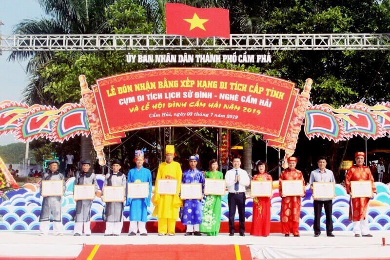 Cam Hai Dinh Dinh 축제