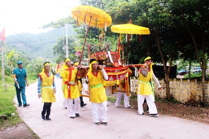 Cam Hai Dinh Dinh 축제