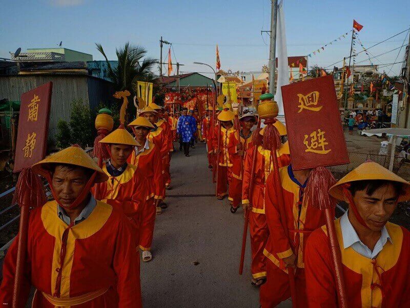 Nghinh ong Vam Lang Festival
