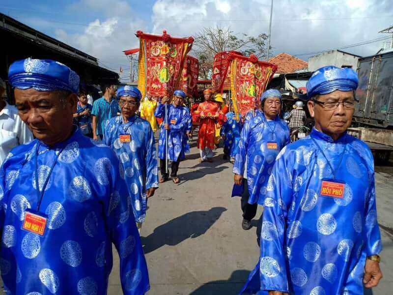 Nghinh ong Vam Lang Festival