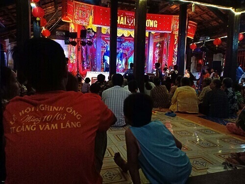 Nghinh ong Vam Lang Festival