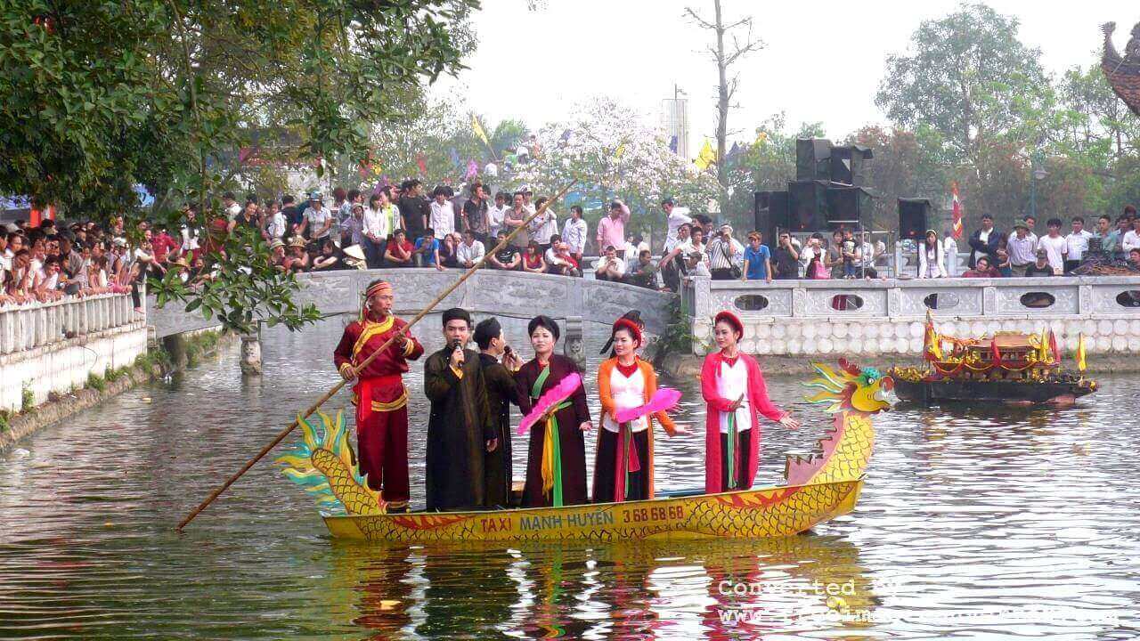 수도 사원 축제