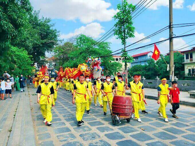 수도 사원 축제