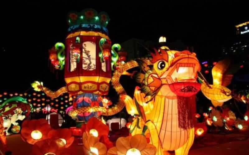 긴 추호이 축제 