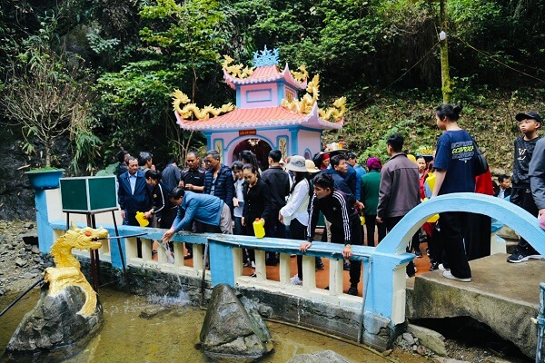 8 월 NA 축제 축제