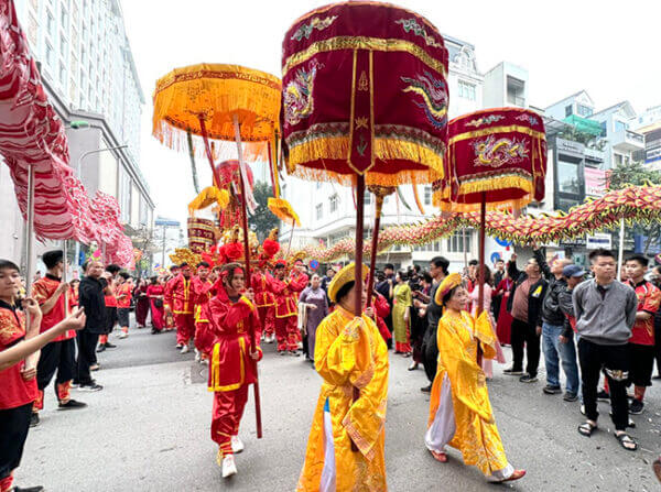 Bich Cau Temple Festival