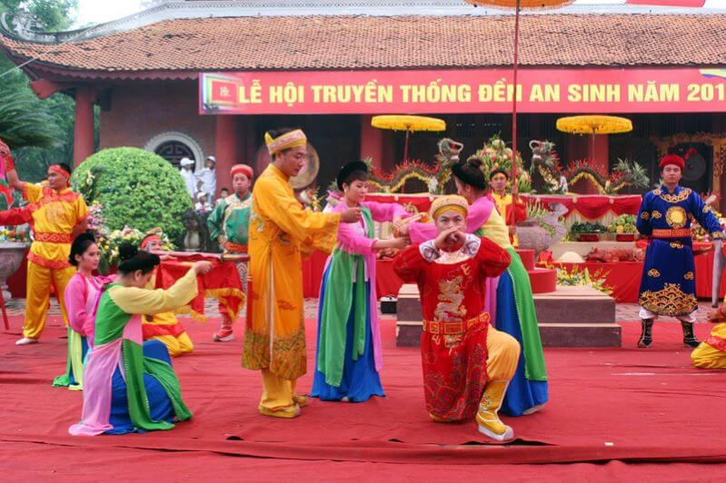 Lễ hội truyền thống đền An Sinh