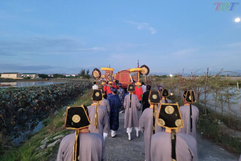 Chuon Village의 희생 의식