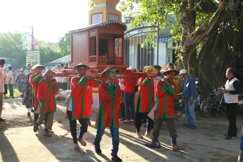 Chuon Village의 희생 의식