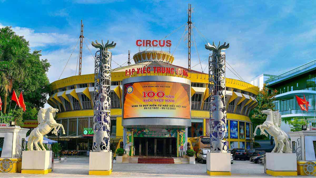 Tại Sao Rạp Xiếc Trung Ương Là Điểm Đến Lý Tưởng Cho Mọi Lứa Tuổi?
