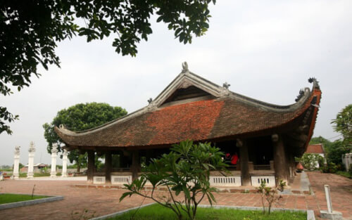 Đình Chu Quyến: Viên Ngọc Cổ Giữa Lòng Xứ Đoài